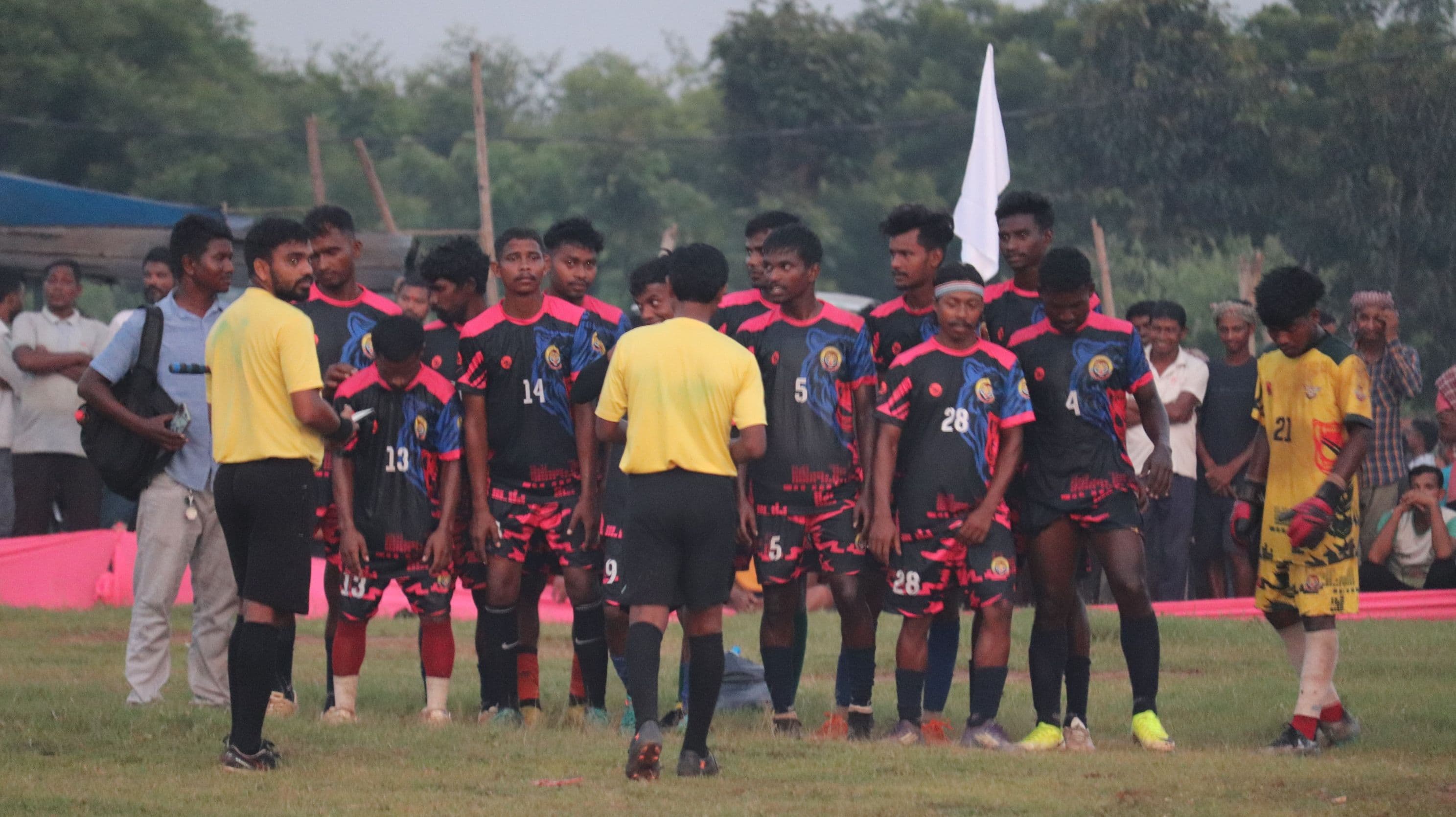 AJC Choda Red ने Bablu Sporting को 1-0 से हराकर जीता Rahergora Football Tournament 2026 🏆⚽